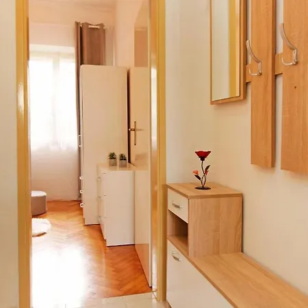 Apartman Zuvela Vela Luka Exterior photo