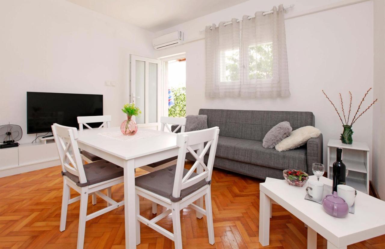 Zuvela Appartamento